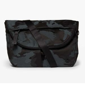 Festival bag camo